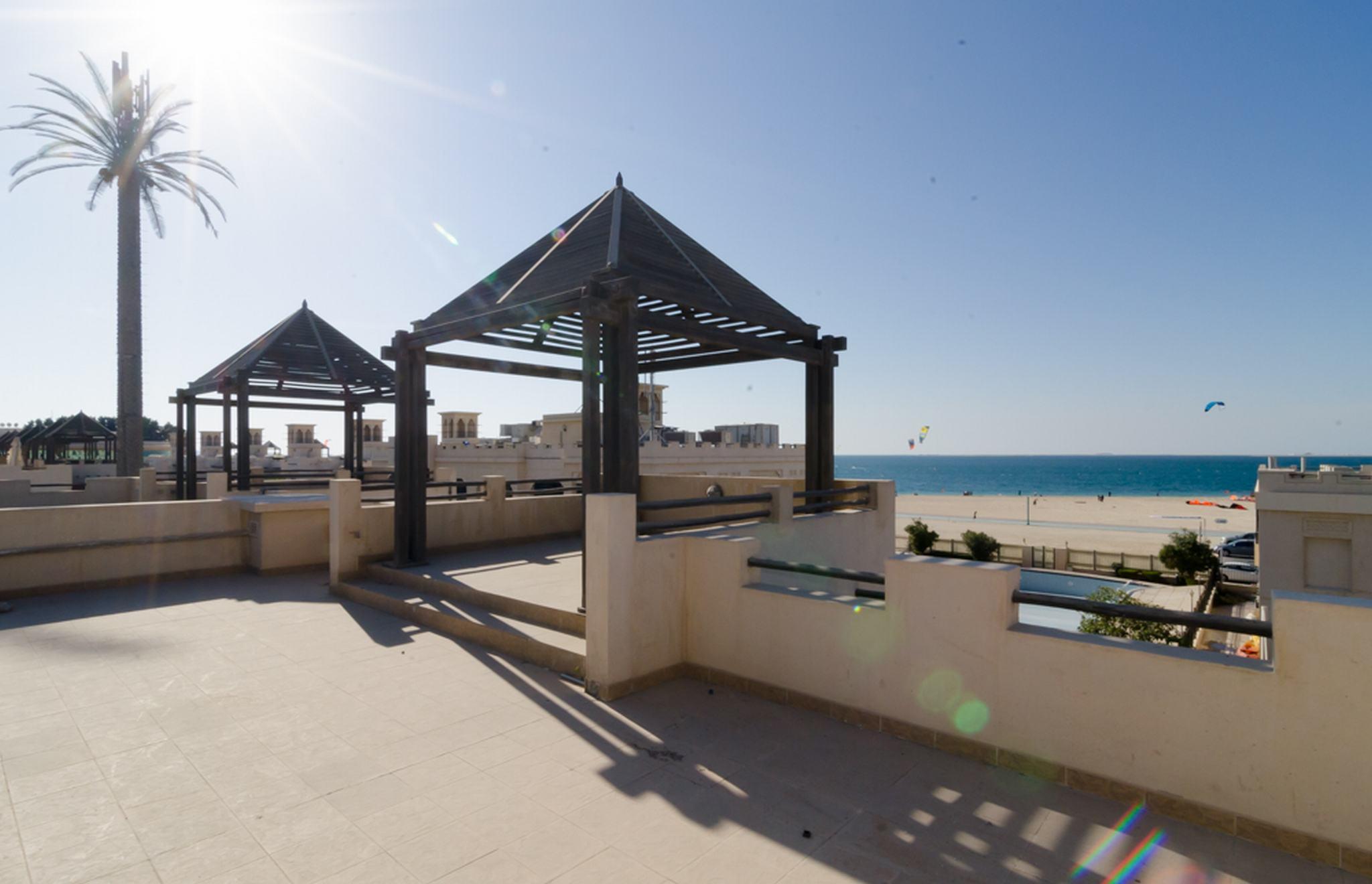 Roda Beach Resort Dubai Eksteriør billede